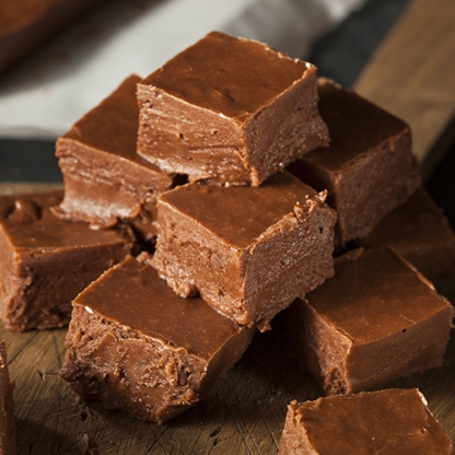 homemade-dark-chocolate-fudge-ready-to-eat_230559001_500x500.jpg